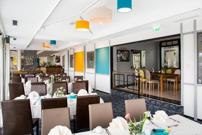 Hotel Deynique Westerburg  Bagian luar foto