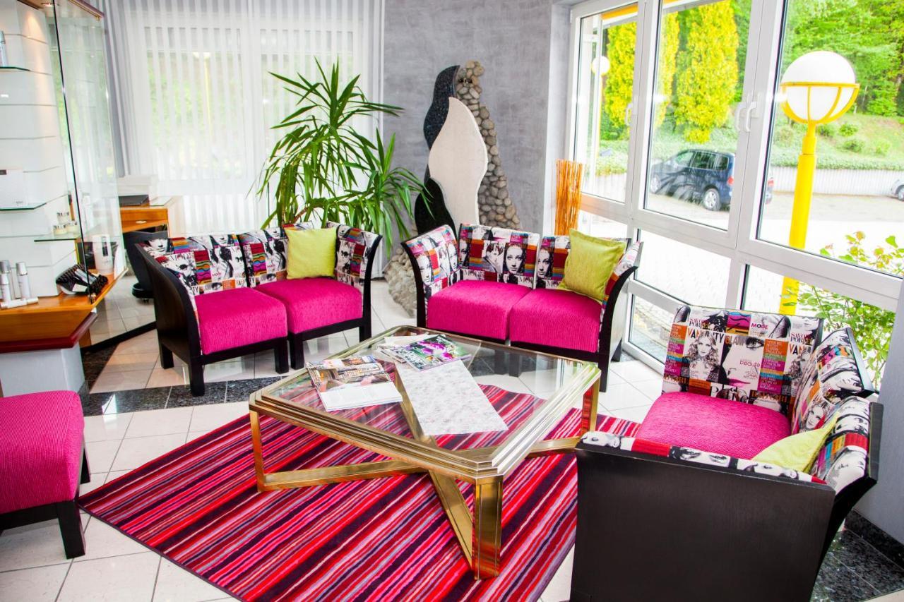 Hotel Deynique Westerburg  Bagian luar foto